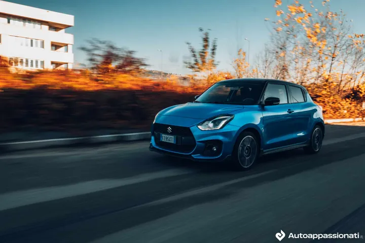 suzuki swift sport hybrid15 front