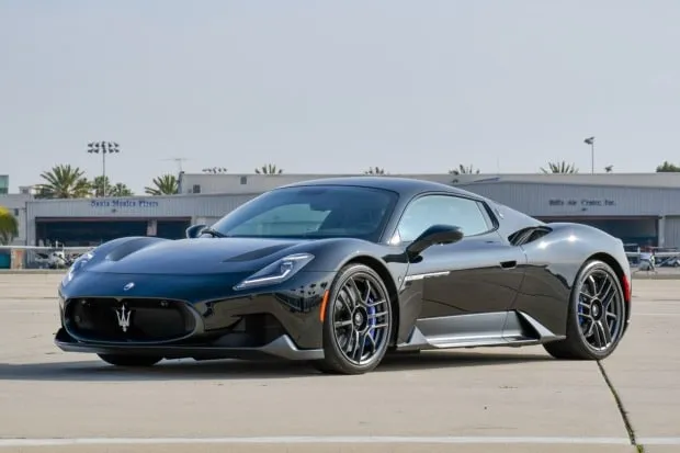 maserati mc20 bring a trailer