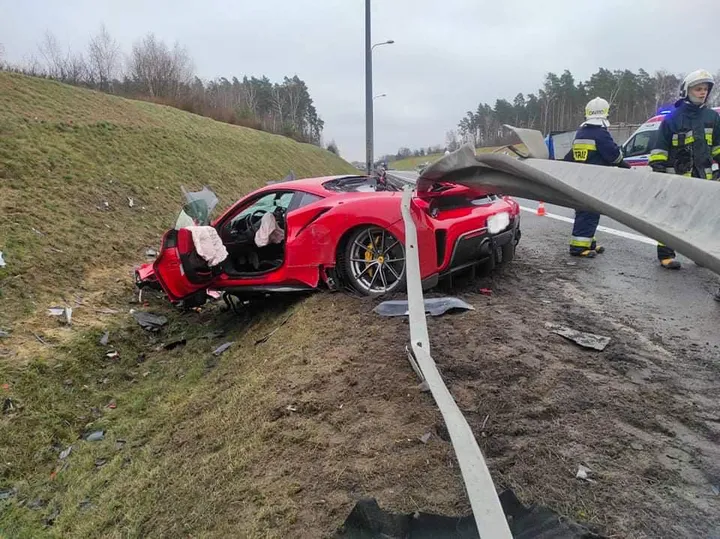 incidente 488 pista polonia