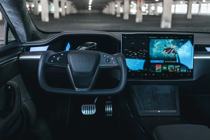 interni tesla model s 2022