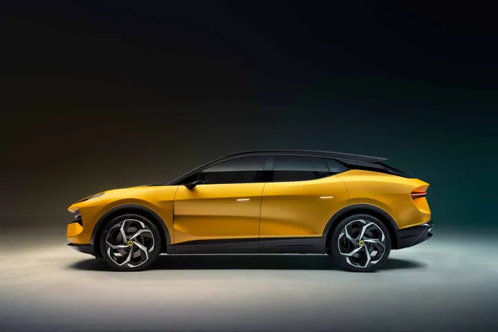 04 lotus eletre yellow studio profile