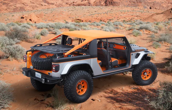 jeeprbobconcept back2 624fea9bbfbfc