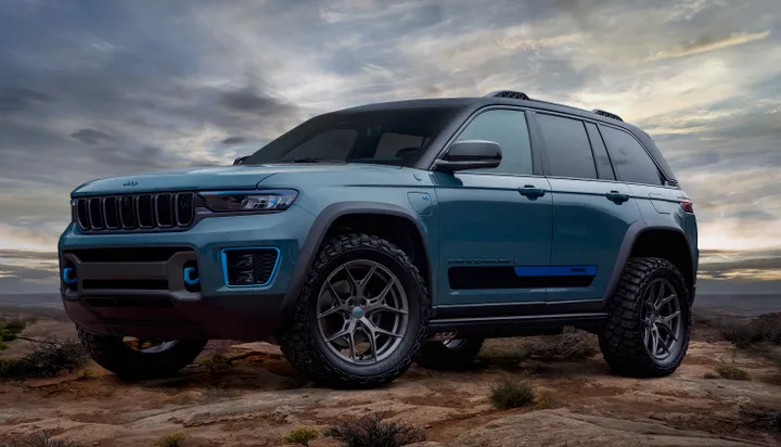 jeeprgrandcherokeetrailhawkphevconcept front2 624fea2b245fa