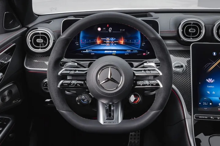 mercedes amgc4320 2