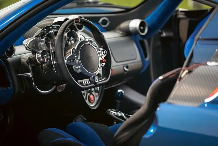 interni pagani huayra nc