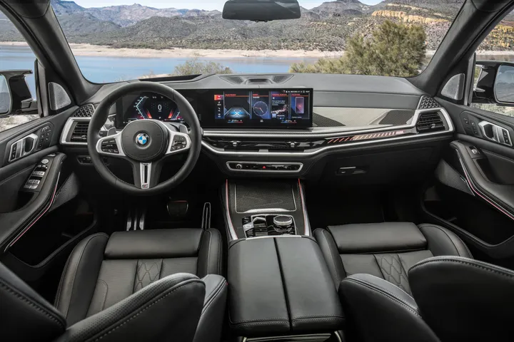 BMW X7 2022 interni