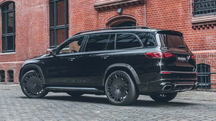 Brabus 900