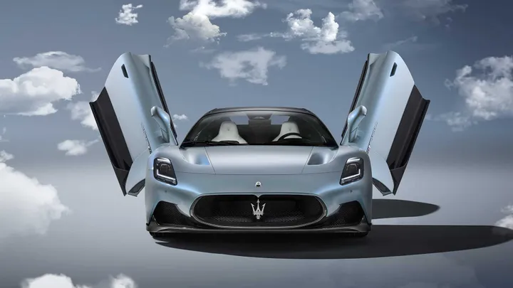 mc20 cielo open door