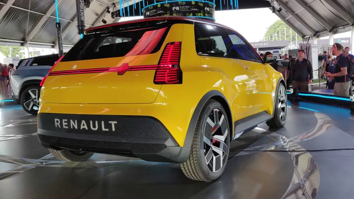 renault 5 fos 2