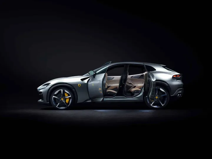 ferrari purosangue 2022 27