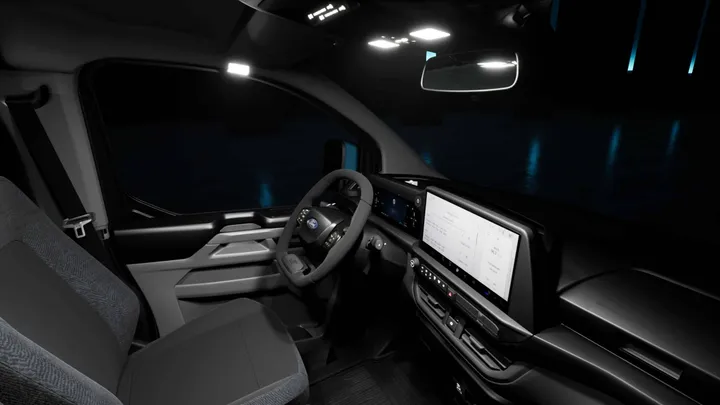 ford e transit custom interni