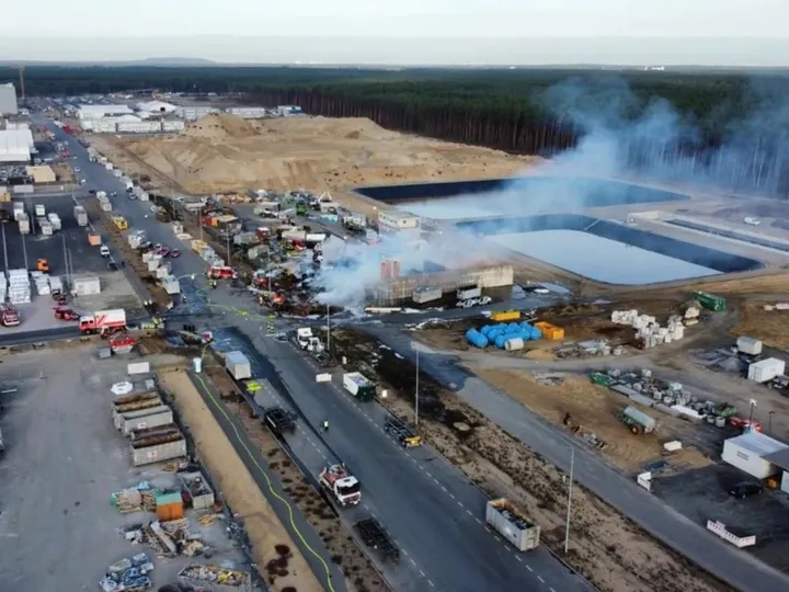 incendio gigafactory berlin