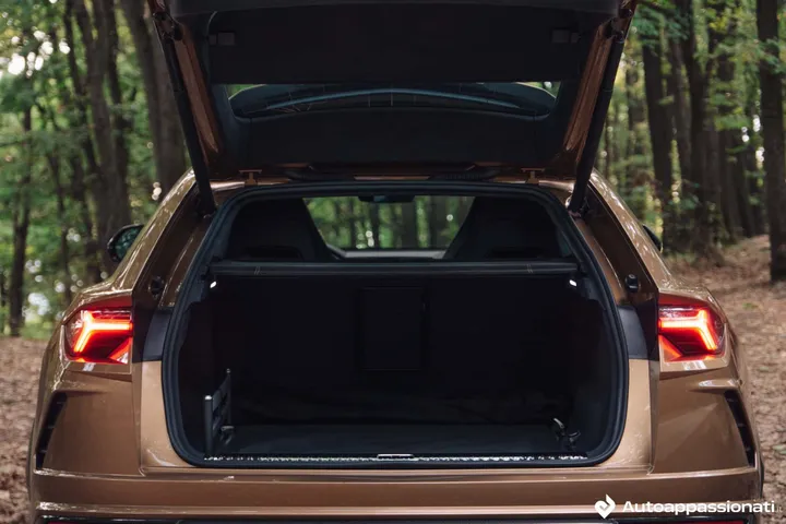 lamborghini urus 2022 29