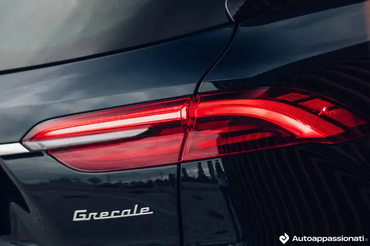 maserati grecale hybrid gt 08