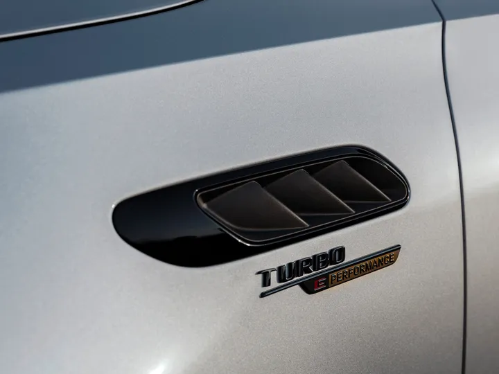 mercedes c 63 amg logo e performance