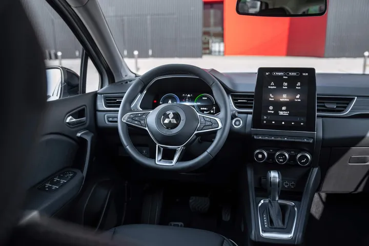 mitsubishi asx phev 66