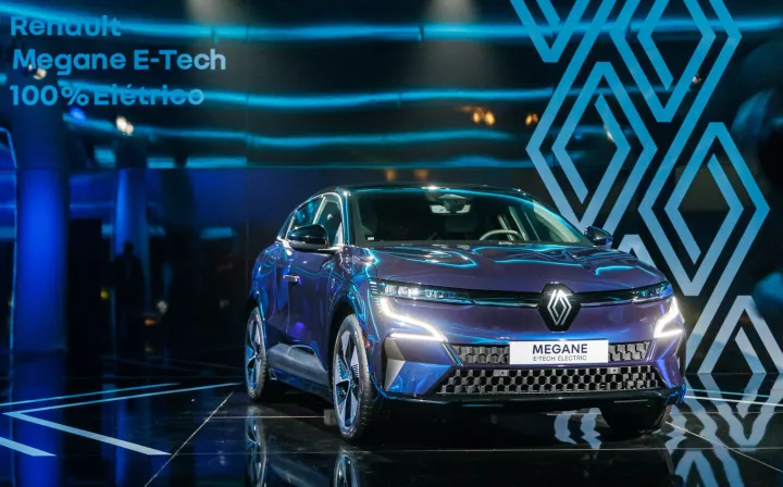 renault megane elettrica