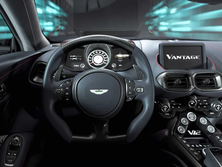 Aston Martin V12 Vantage