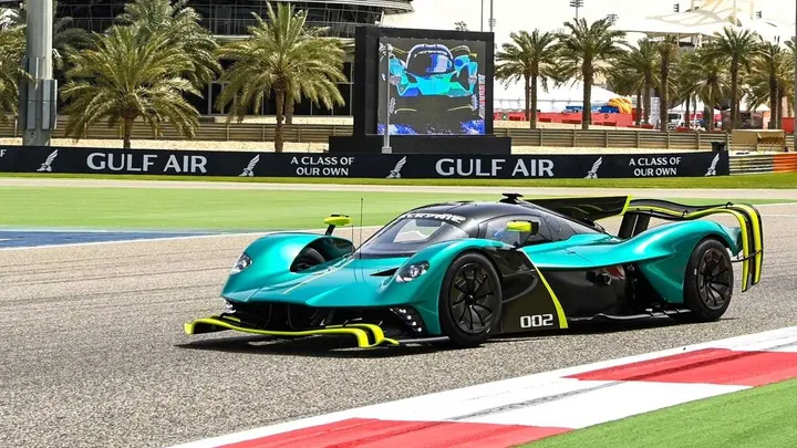 aston martin valkyrie amr pro bahrain