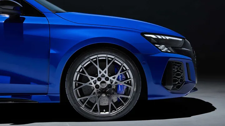 audi rs 3 performance edition2