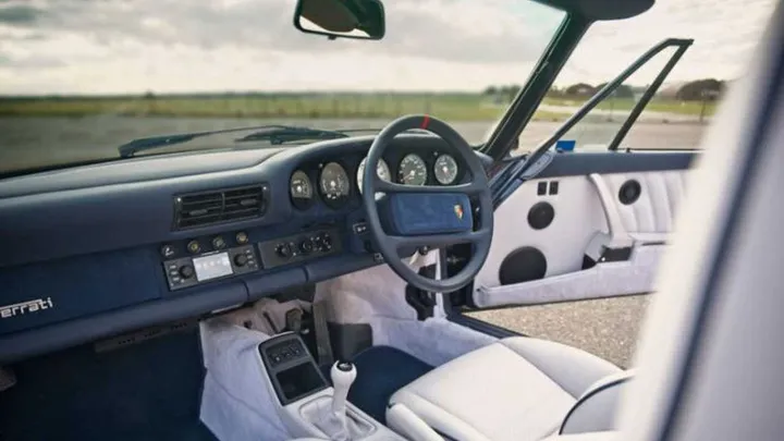 interni 911 cabrio everrati