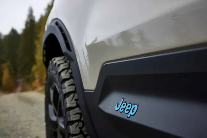 jeep avenger 4x4 concept 6