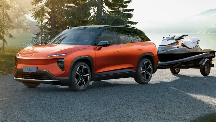 NIo EL7 motoscafo