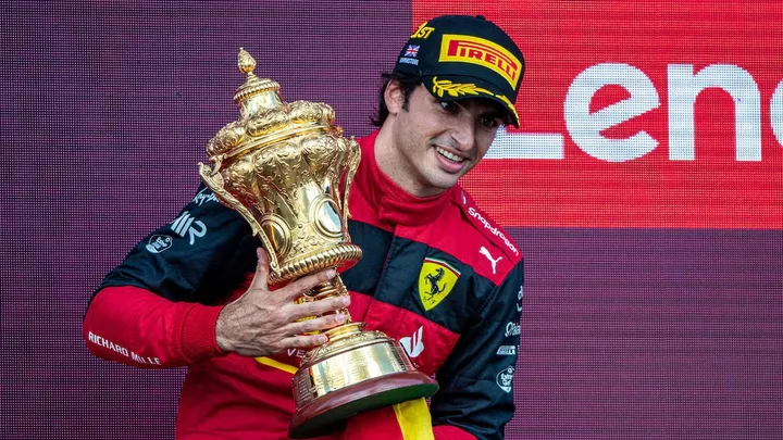 carlos sainz uk 2022