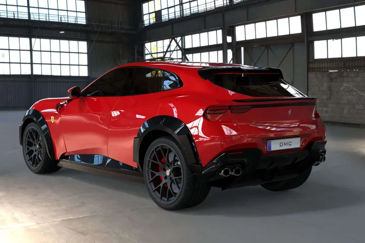 dmc ferrari purosangie 3 scaled 1