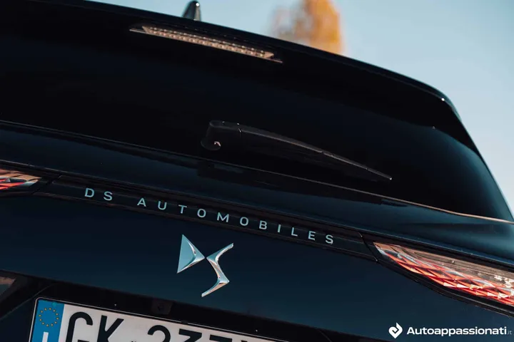 ds 7 e-tense 225