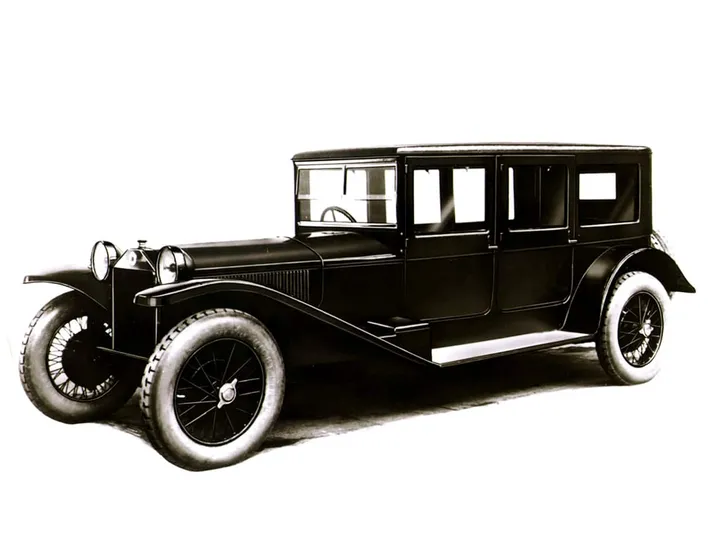 lancia lambda