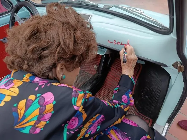 Autografo Lollobrigida