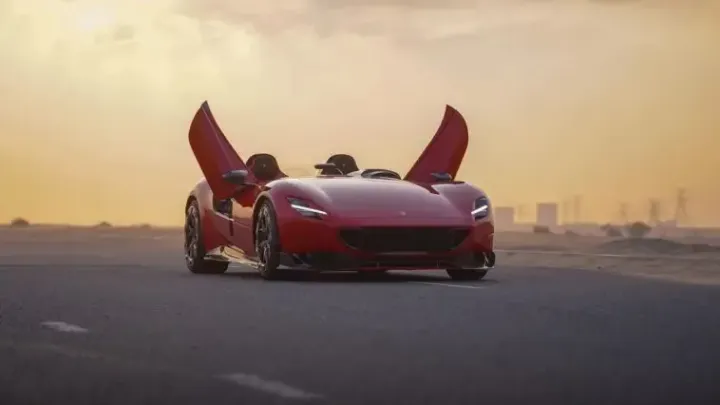 Ferrari Monza SP2 Emirati