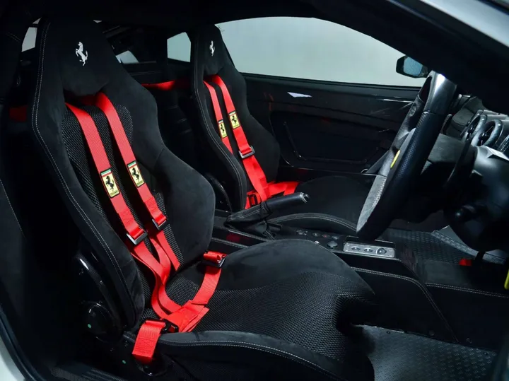 interni scuderia ferrari 430