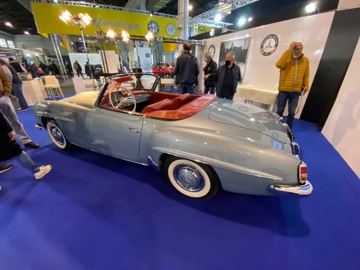Mercedes-190-Sl-Lollobrigida