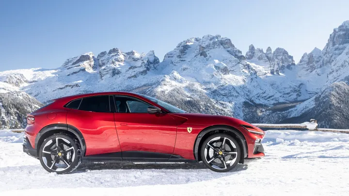 dimensioni ferrari purosangue