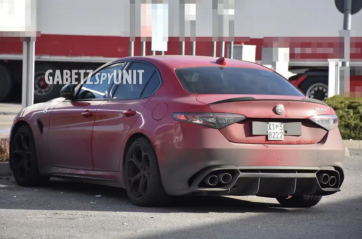 giulia quadrifoglio 2023 rear