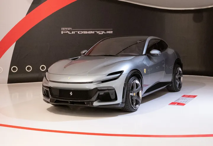 ferrari purosangue