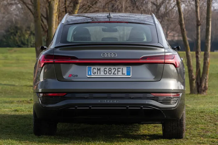 Audi Q8 e-tron
