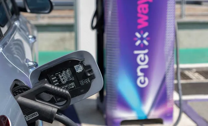 enel x way colonnina ricarica