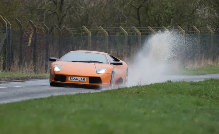 LAmborghin murcielago slash