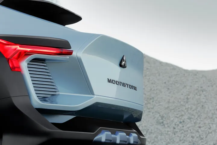 Moonstone Mitsubishi