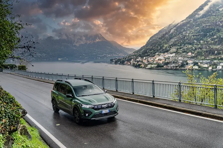 Dacia Jogger ECO-G 100 guida