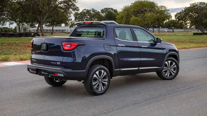 fiat toro volcano 2022