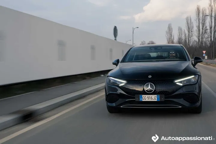 mercedes benz eqe 14