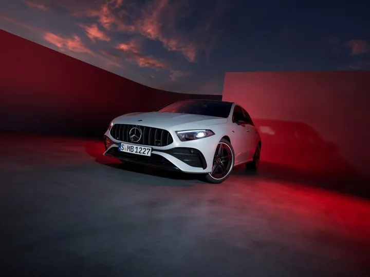 nuova classe a 2023