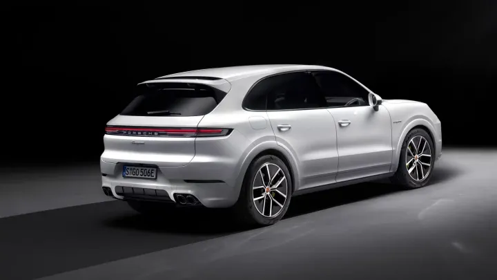 porsche cayenne 1