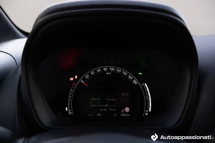 toyota aygo x 06