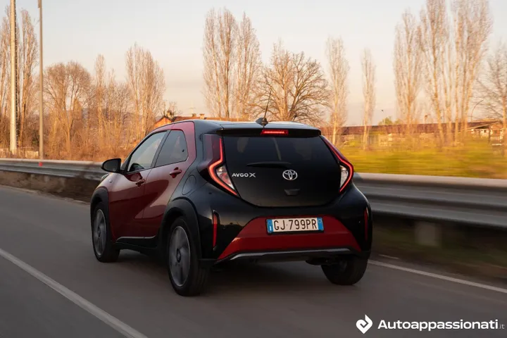 toyota aygo x 13