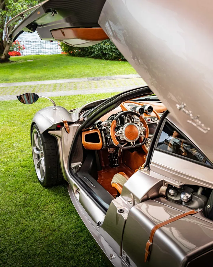 interni pagani huayra codalunga